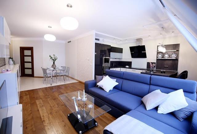 Nice Apartments Вроцлав Екстериор снимка